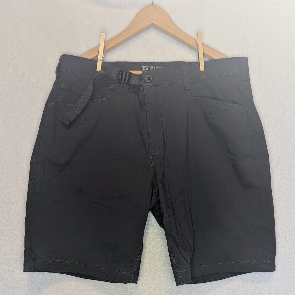 Duluth Trading Co AKHG Free Rein Standard Fit Shorts (Alaskan Hardgear)